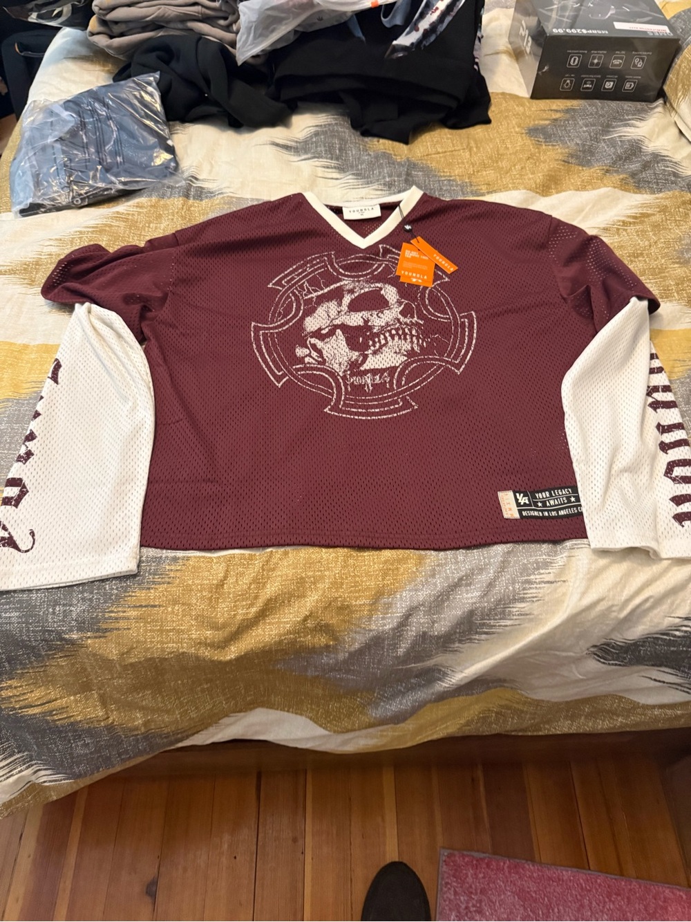 YoungLA Maroon V-Neck Mesh Sweater with White Sleeves size XL